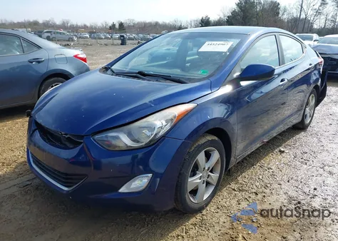 2013 Hyundai Elantra Gls z USA, uszkodzony, nr VIN KMHDH4AE2DU703119